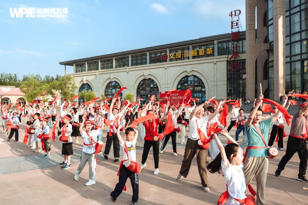 一场暴雪停课,一次亲子心理体验:当“玩透”成为自律的起点