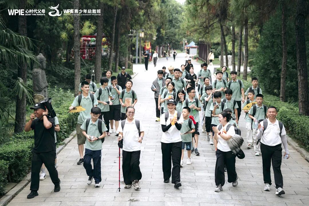 从“看到孩子玩游戏就崩溃”到“孩子实现手机自由”,这中间都经历了什么?