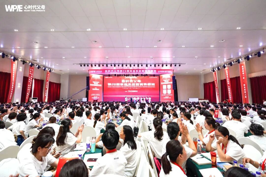 “别人为啥总欺负你,看你那窝囊样儿!”——比校园欺凌更可怕的,是来自父母的责怪