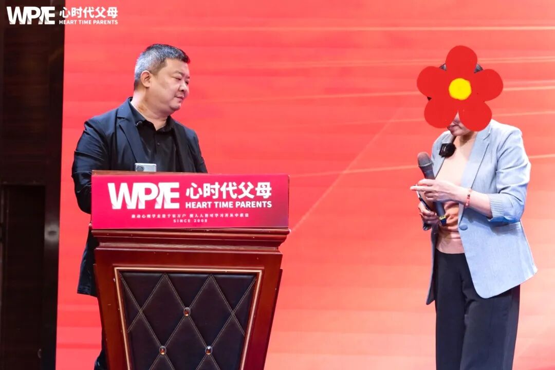 【家庭生态导师班】他在狗身上找家的感觉,父母却骂他“冷血”“没良心”——可悲的不是孩子,而是不会养育的父母