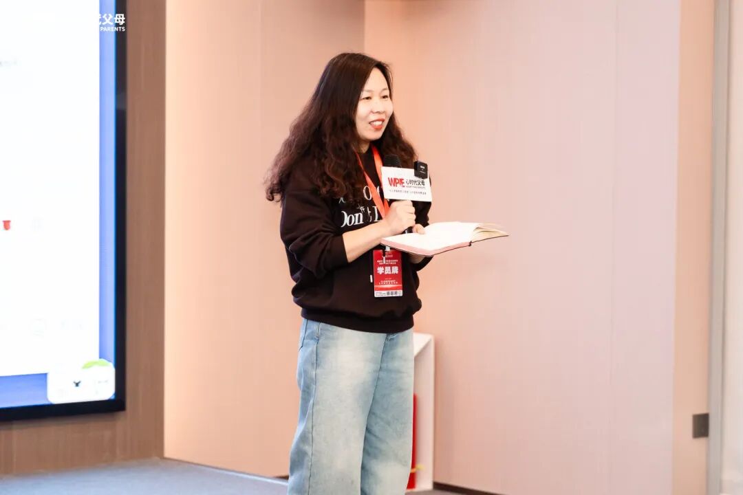 【学习军师方案班 · 高级】“妈,你当年为什么要把我送人?”她哭着问出这句话后才发现,爱从来没走,只是被痛苦挡住了