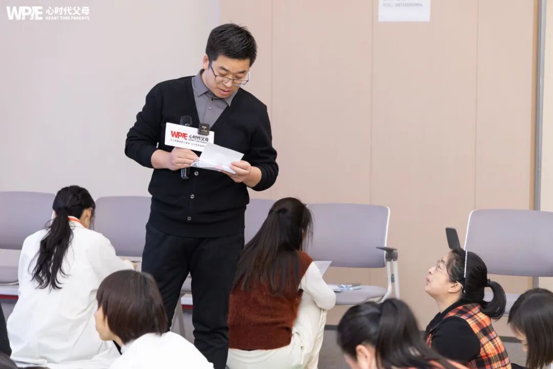 【学习军师方案班 · 高级】“妈,你当年为什么要把我送人?”她哭着问出这句话后才发现,爱从来没走,只是被痛苦挡住了