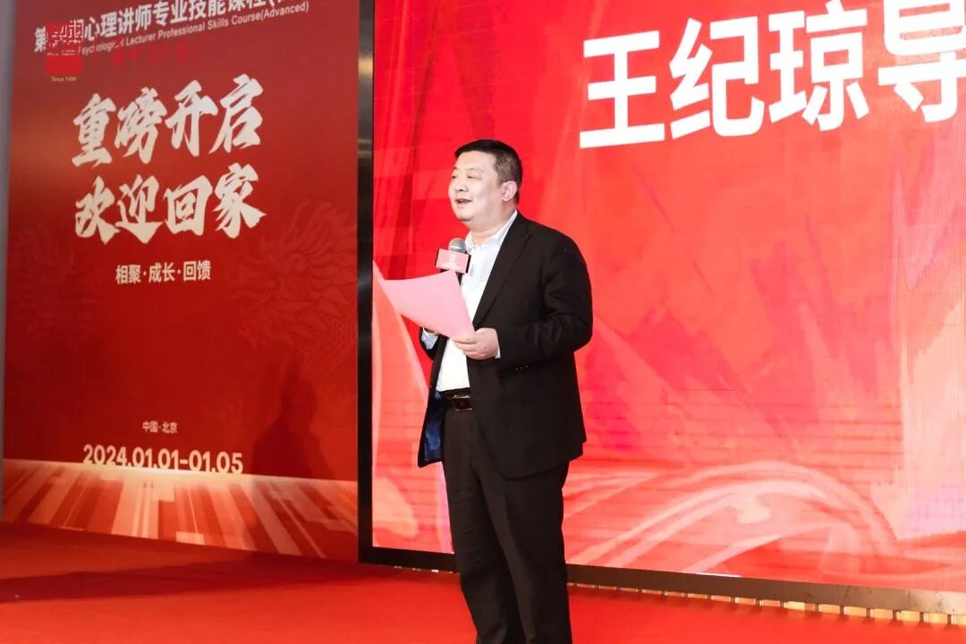 别再逼孩子努力了!比“学不会”更可怕的,是孩子“不敢学”