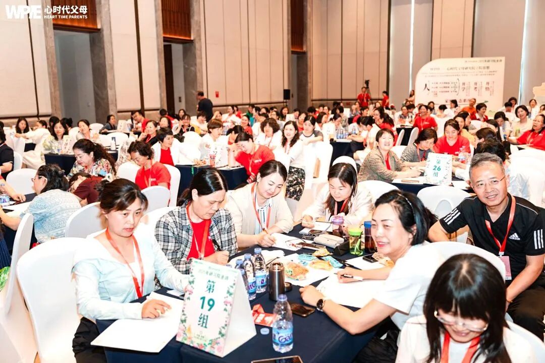 孩子被同学说“考试作弊”的那天,我看懂了三代人的委屈