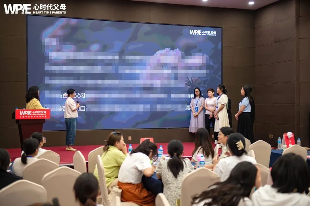 童年的伤,成了成年后的“情劫”——那个亲眼目睹父亲背叛母亲的女孩,后来怎样了?