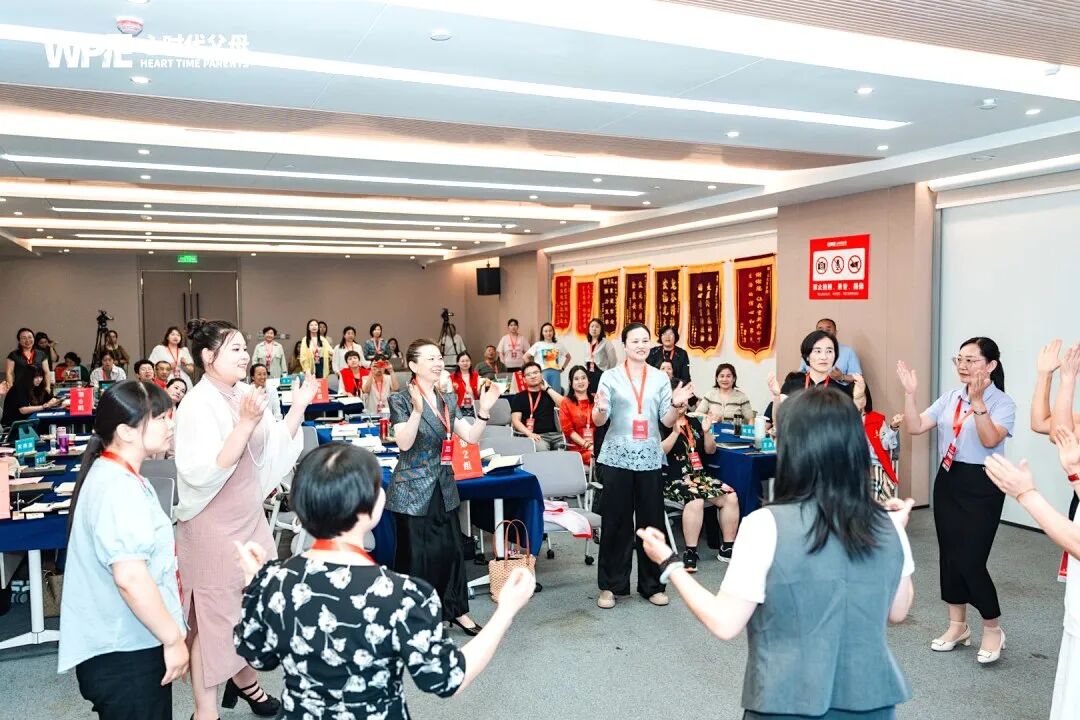 你和那个女孩一起去博物馆,你开心吗?——张兆鹏老师:“先问感受,再谈社交!”