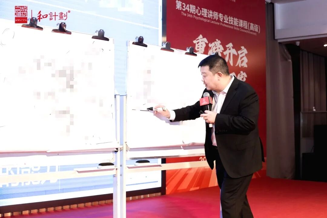 “妈妈,奶奶怎么没来接我放学?”“闲的!”——你怨的是婆婆,伤的是孩子