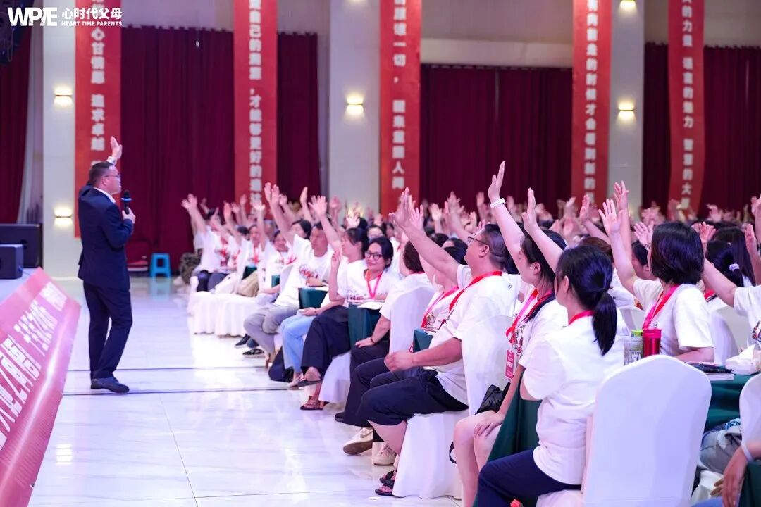 【家庭生态导师班】“妈,你把他领走吧!”“我不领!”——那一刻,男孩儿觉得全世界都不要他了