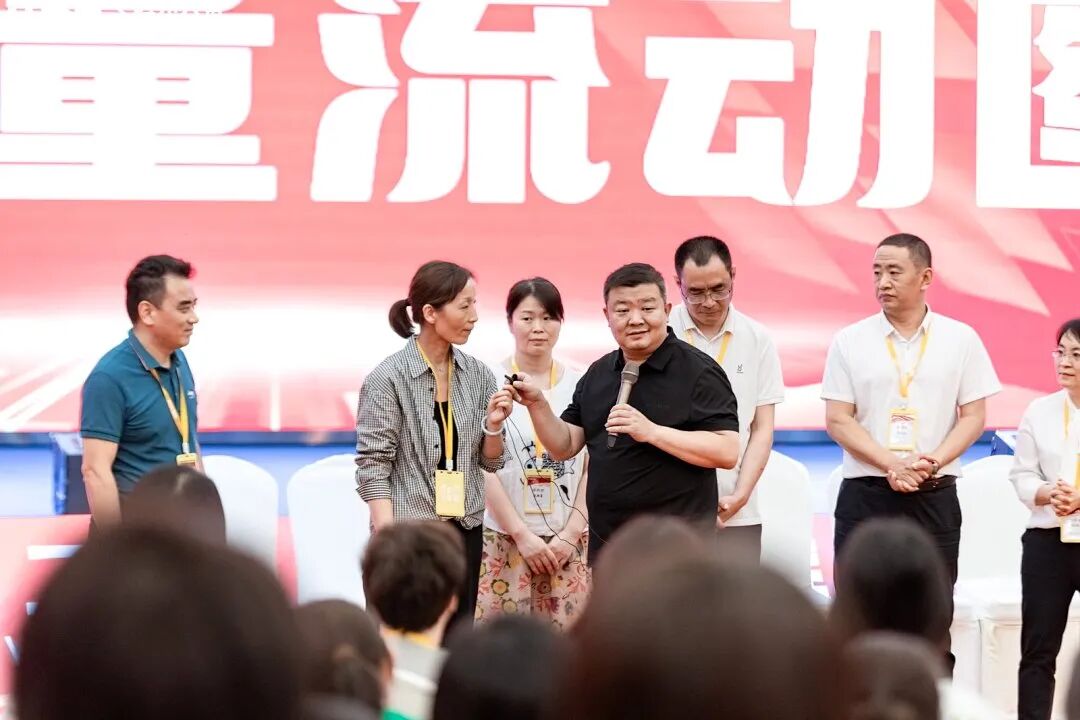 【家庭生态导师班】当“铺地砖”遇上“做美缝”——纪琼院长与文聪老师同讲导师班,学员们直呼“太精彩”!