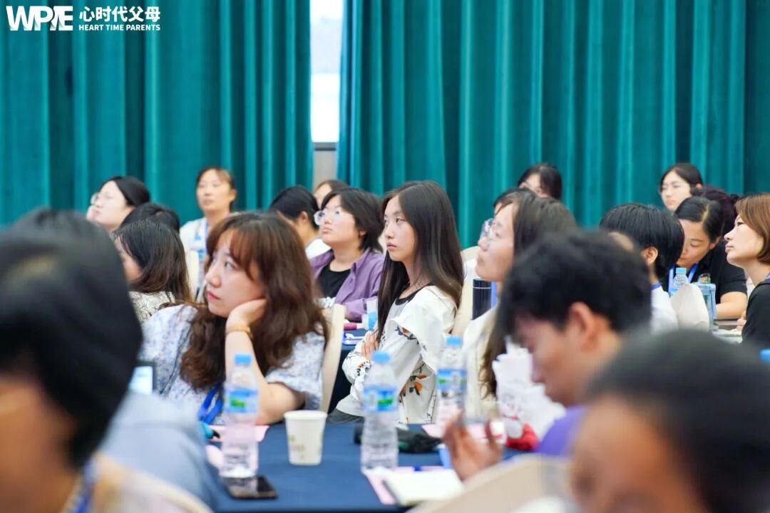 “父子俩吵得不可开交,我该站在谁这边?”——文聪老师:“这场‘战争’,儿子必须输!”