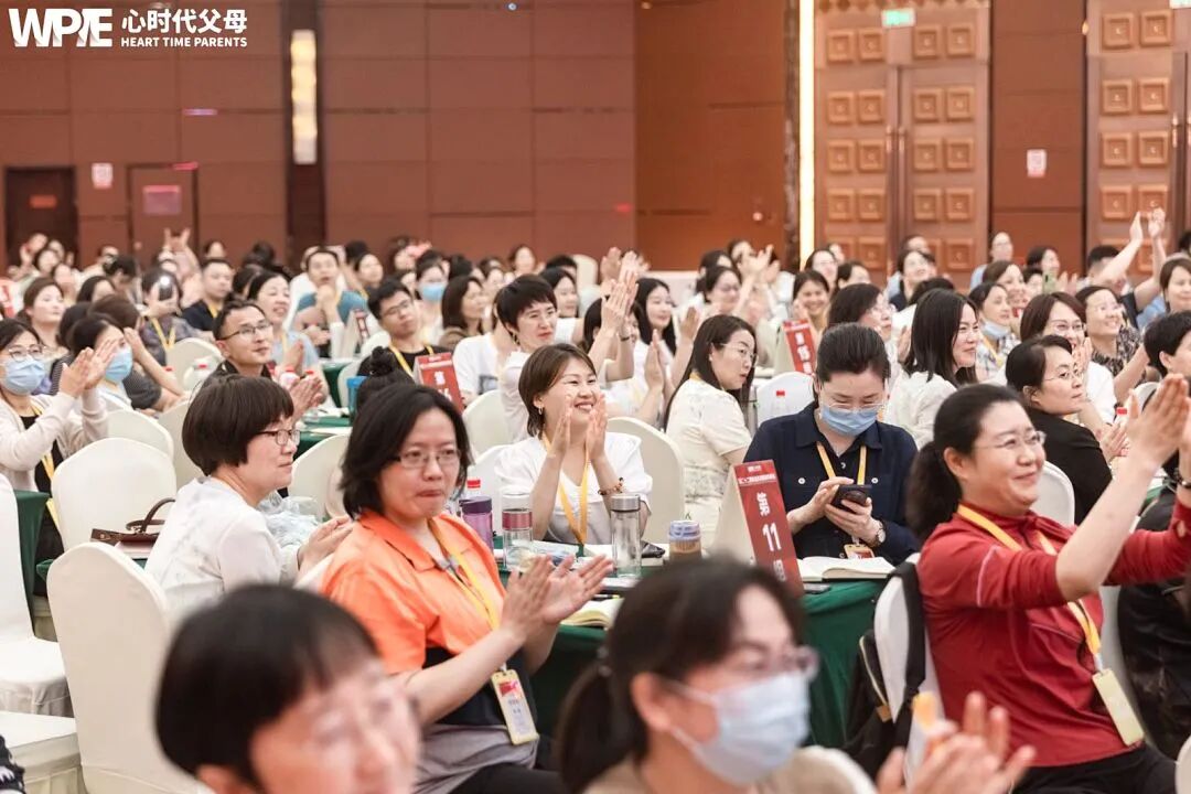 【家庭生态导师班】“妈,你把他领走吧!”“我不领!”——那一刻,男孩儿觉得全世界都不要他了