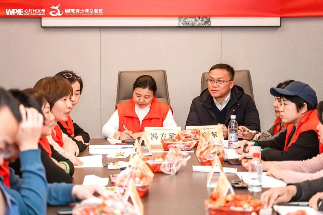 孩子沉迷手机怎么办?断网、打骂真的有用吗?