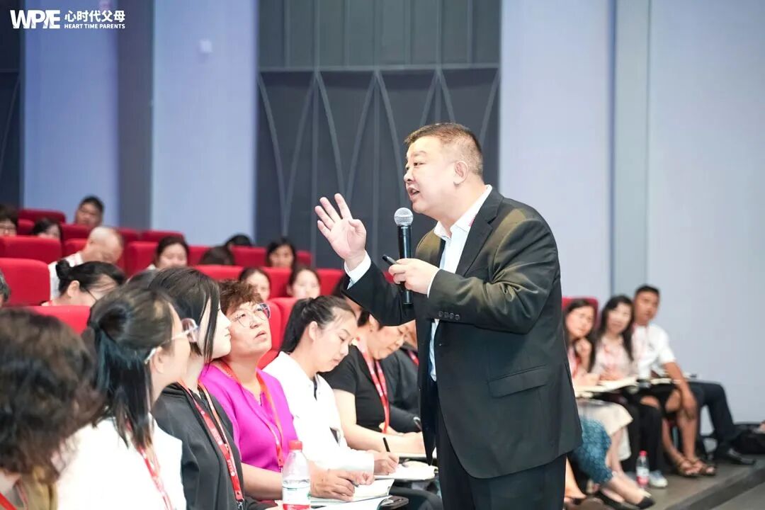 “妈妈,历史老师怀疑我抄答案!”——我的第一反应差点害了她