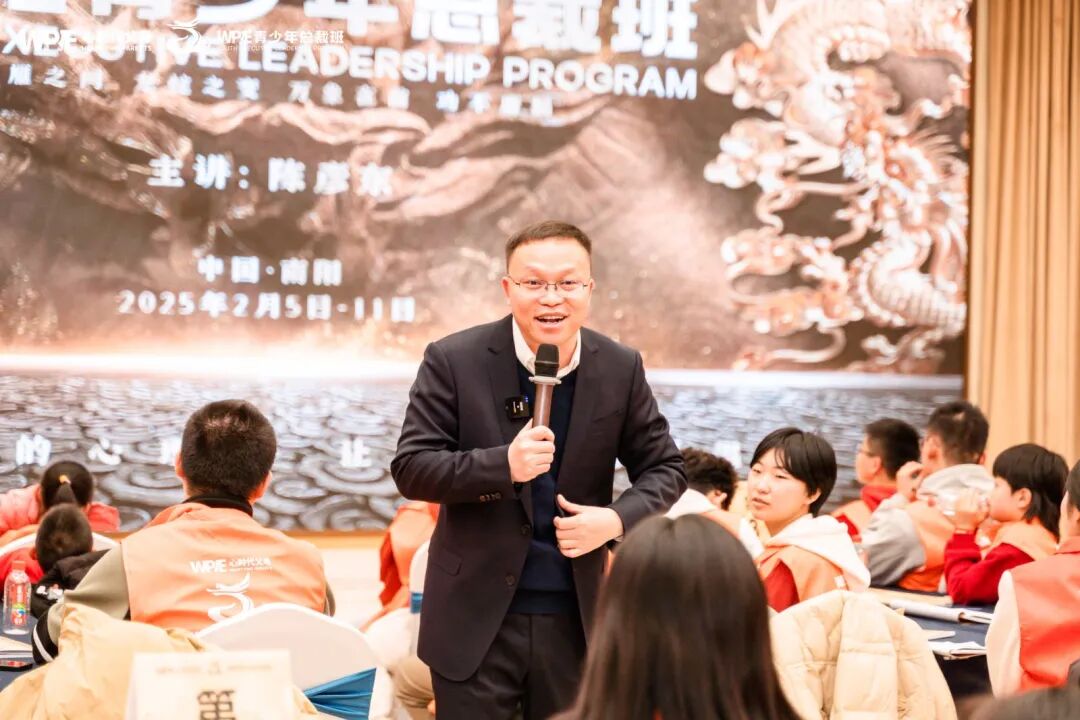 孩子沉迷手机怎么办?断网、打骂真的有用吗?