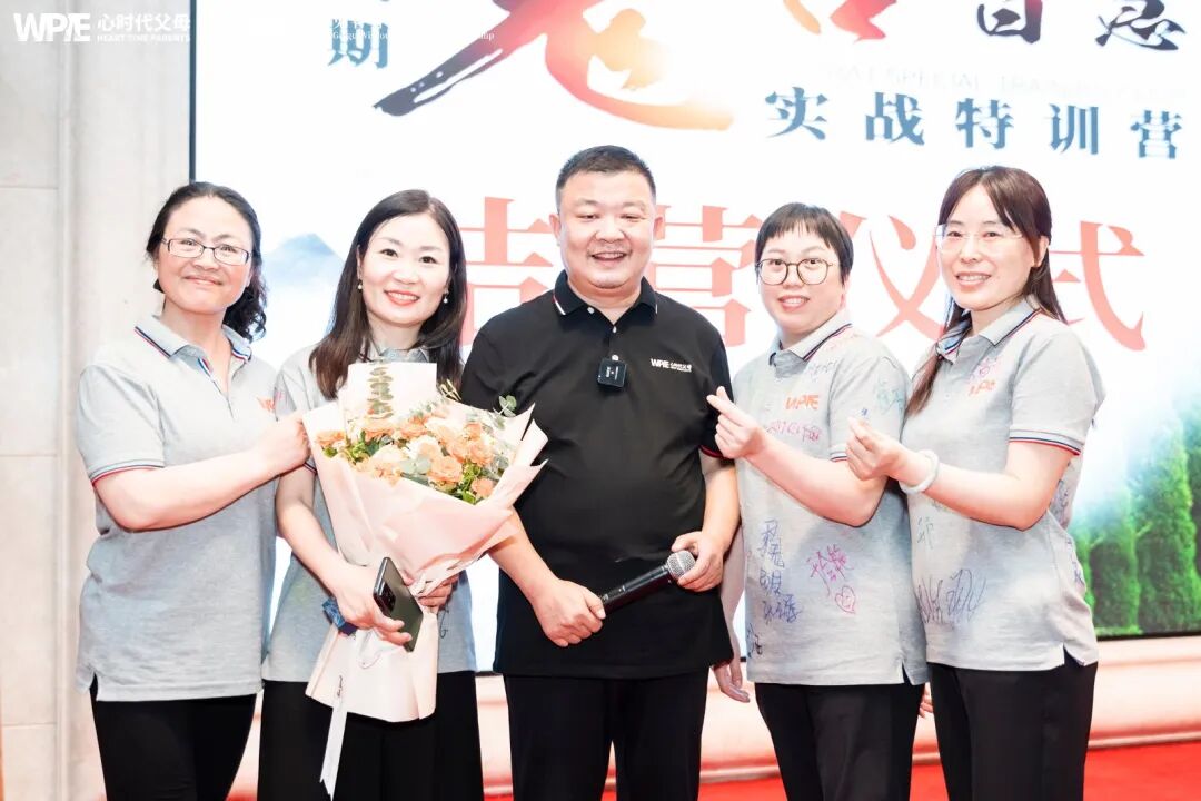 “好个屁!”——那句脱口而出的回应,瞬间灭了孩子眼里的光