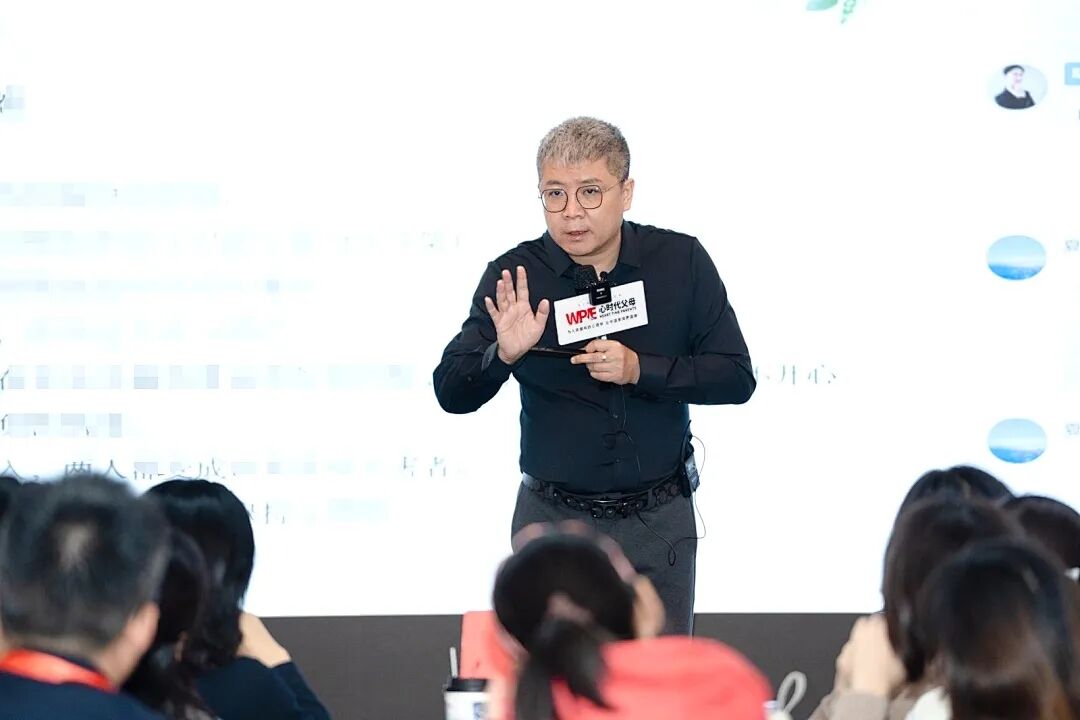 【心身心理学高级班】“我不敢犯错,我怕爸妈不爱我了”——这句话,她憋了三十多年才说出来