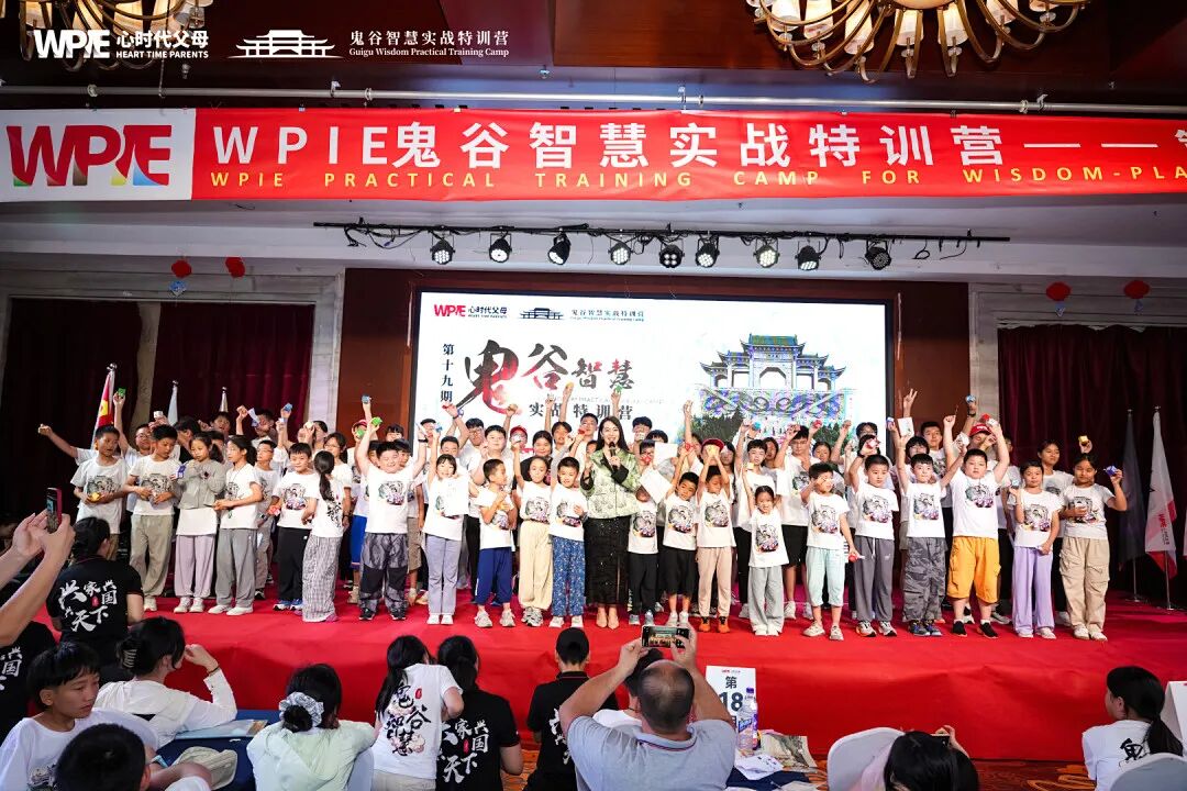 为什么学霸孩子长大后常常孤独、脆弱、不堪一击?答案太扎心