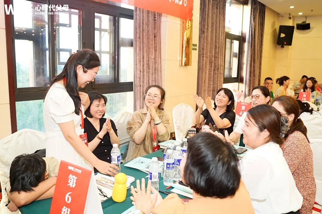 【纪琼谈家读书慧】“闺女,你太有智慧了”——那个在我面前哭了的阿姨,成了我坚持100期的全部理由