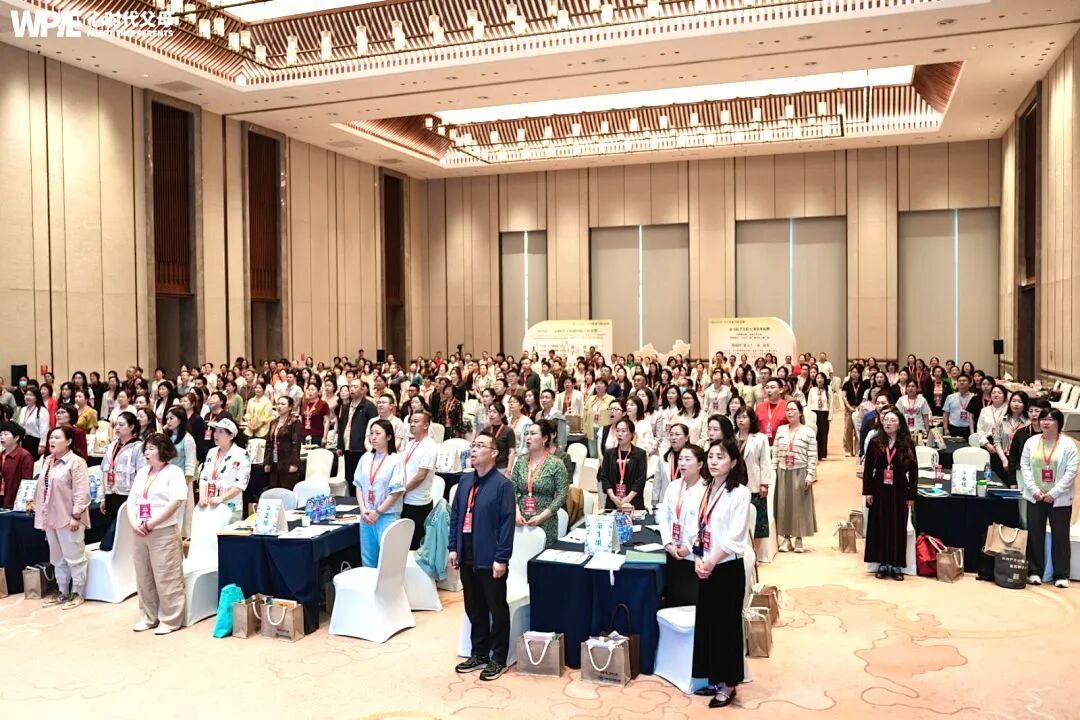 同样是母亲:有的把孩子逼进厌学的深渊,有的把13个孩子送进博士殿堂,差距到底在哪?