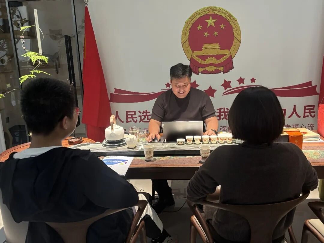 从浙江温州到河南郑州，一位妈妈带着儿子走了很远的路——不只是为了一个测评！