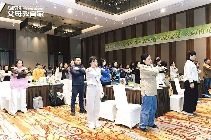直播时被骂“骗子”,王克老师笑了:“但凡跟他多说一句,你就输了”