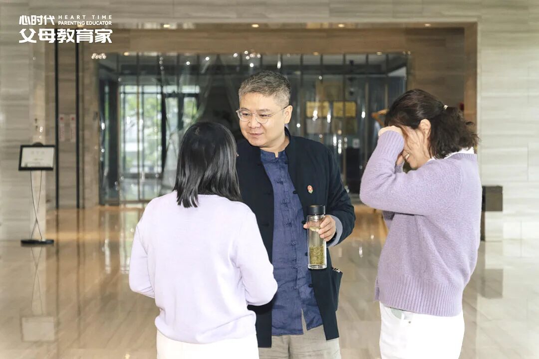 直播时被骂“骗子”,王克老师笑了:“但凡跟他多说一句,你就输了”