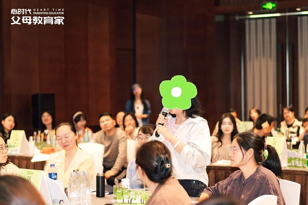 有多少女人活成了“人人都需要,人人都嫌弃”?——王克老师的“马桶论”,戳破了无数妻子不敢说的委屈
