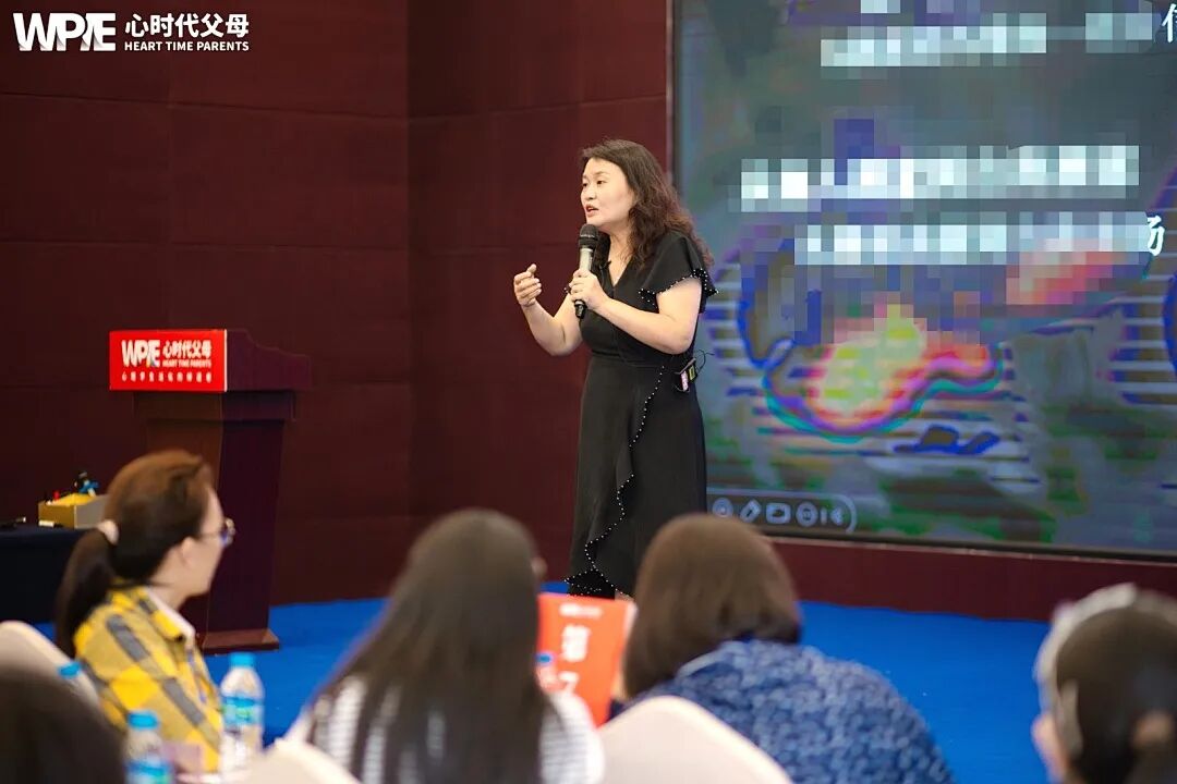 为什么对老公摔锅摔盆,对孩子却能甘之如饴?多年以后,我才找到真相!