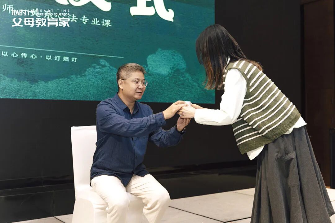 有多少女人活成了“人人都需要,人人都嫌弃”?——王克老师的“马桶论”,戳破了无数妻子不敢说的委屈