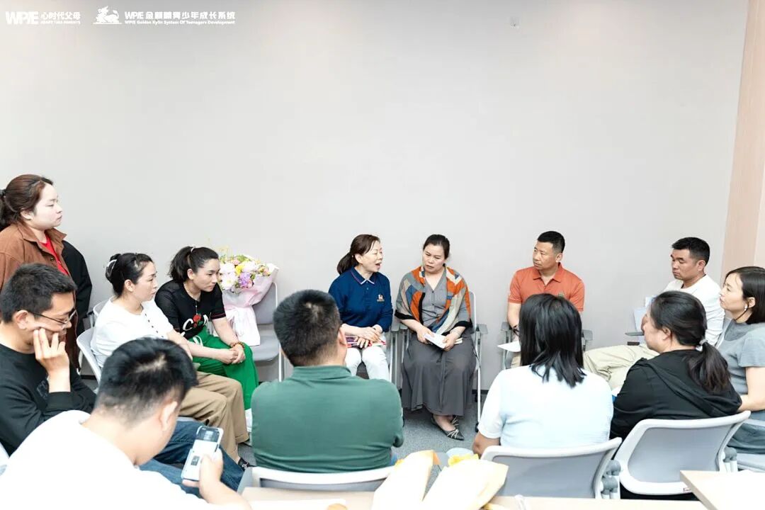 【青少年五大关系课】以前怕老师,如今获得老师信任,全班同学全票通过——这个孩子是怎么做到的?