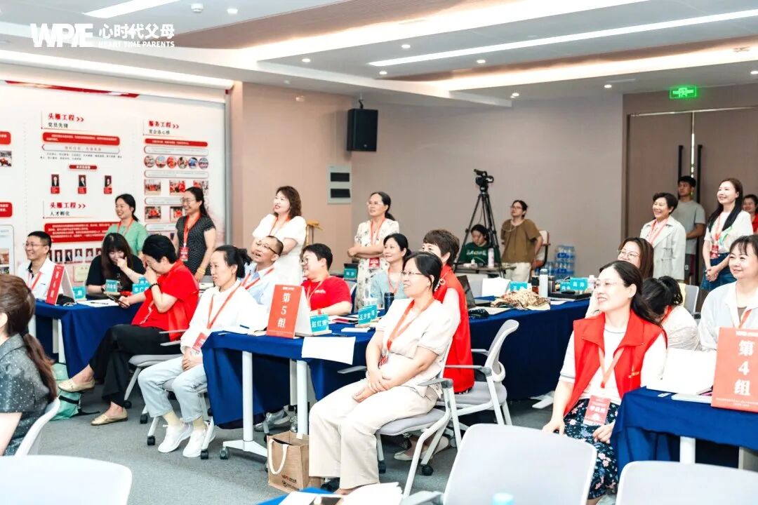 怕爸爸怕到不敢发声?——张兆鹏老师:“‘怕爸爸’不是你的病,是你没发现的人生底牌!”