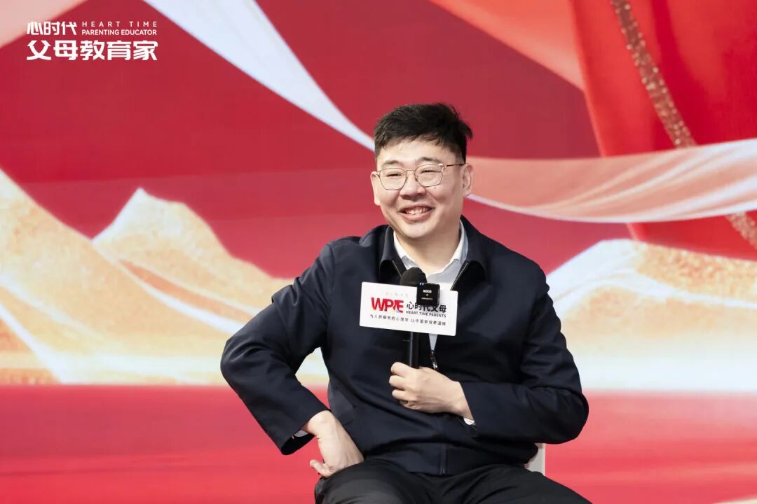 【研习院专属密训】我“恨”了自己三十年——恨外表、恨性别、恨声音……直到遇见张兆鹏老师