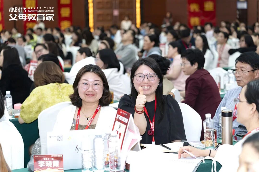 【研习院专属密训】我“恨”了自己三十年——恨外表、恨性别、恨声音……直到遇见张兆鹏老师