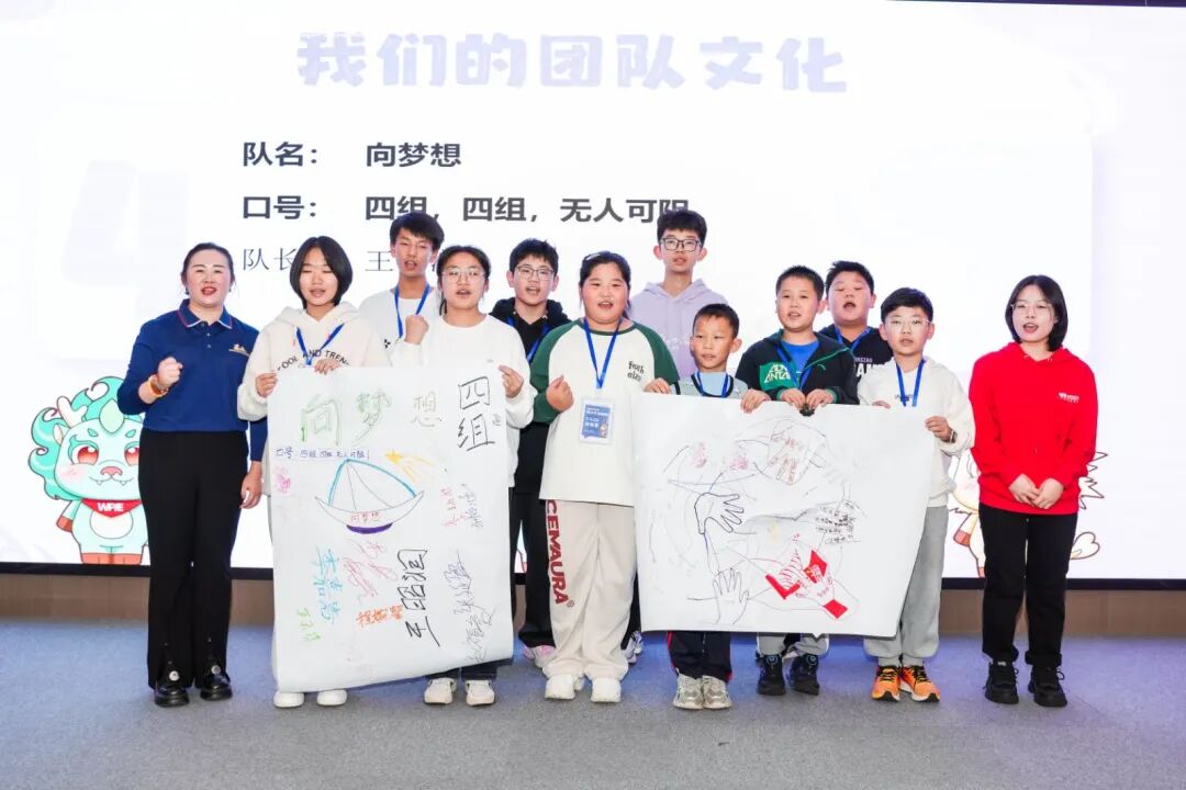 【青少年五大关系课】孩子在课堂上不举手、不发言,我差点失望透顶,直到另一位家长的话点醒了我……
