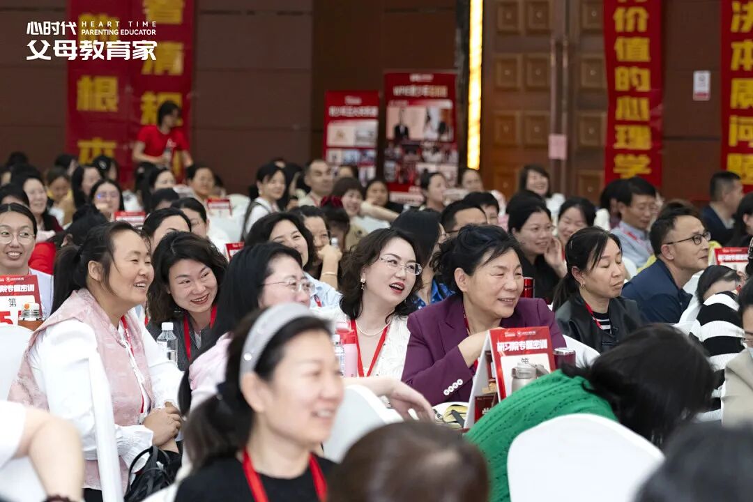 【心理咨询实战班】“怕店员失望,更怕被看不起”——你也是那个硬着头皮买单的人吗?