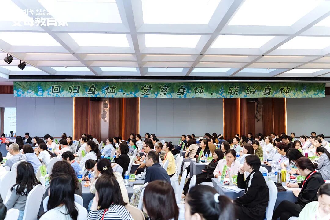 妈妈给小侄女炸薯条,我扭头就走——王克老师:“你不敢对妈妈撒的娇,最后都变成了对老公发的火”