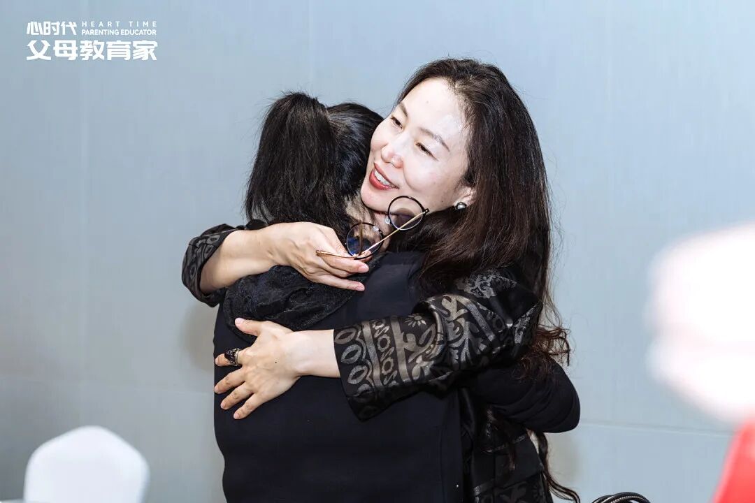 妈妈给小侄女炸薯条,我扭头就走——王克老师:“你不敢对妈妈撒的娇,最后都变成了对老公发的火”