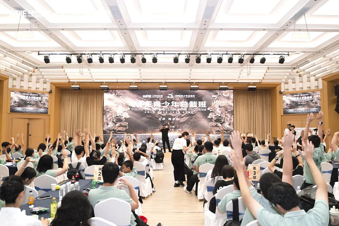 丈夫酗酒、儿子叛逆、自己崩溃……陈彦东老师:“先修夫妻关系,再谈教育孩子!”