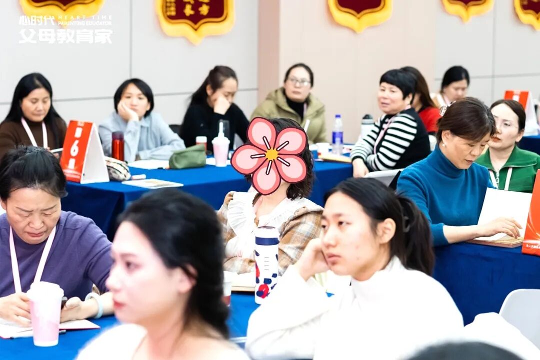 老公婚内出轨,我该体面离婚还是蓄意报复?