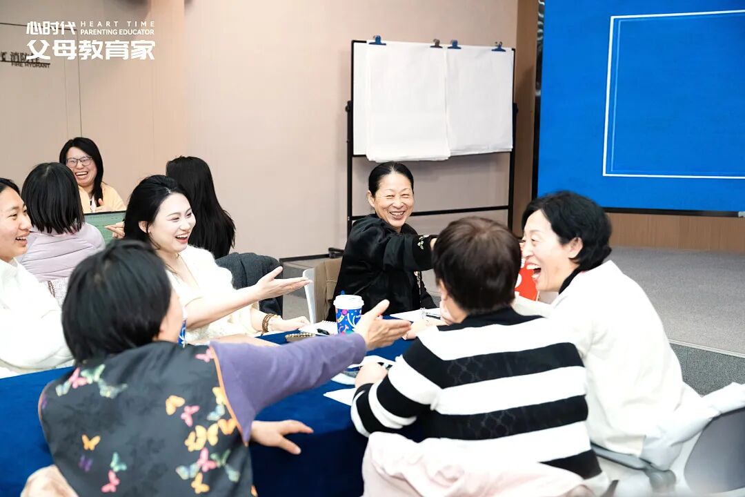 养了十几年的孩子,在她心中我竟不如一个“小混混”?——这届父母到底缺什么?