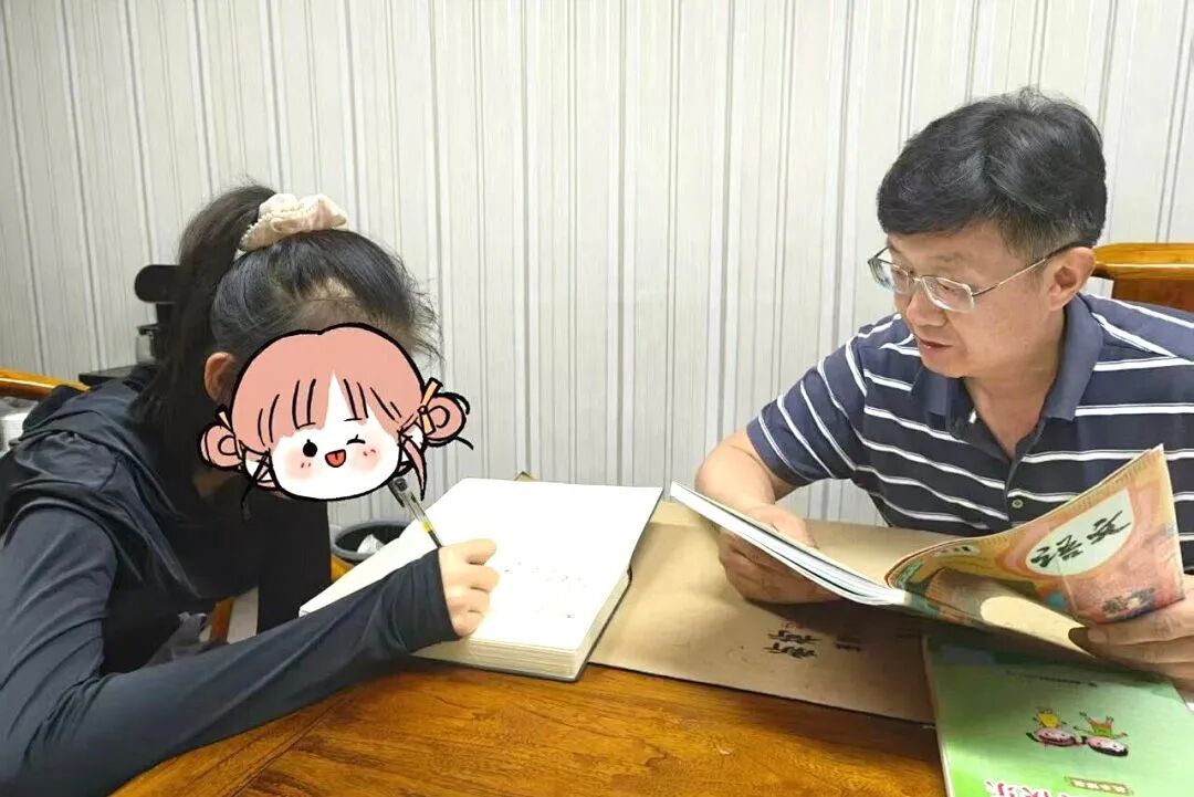 【狮子王】二年级休学、不敢社交、一背古诗就哭的她，后来是怎么十天背完三十七首诗的？