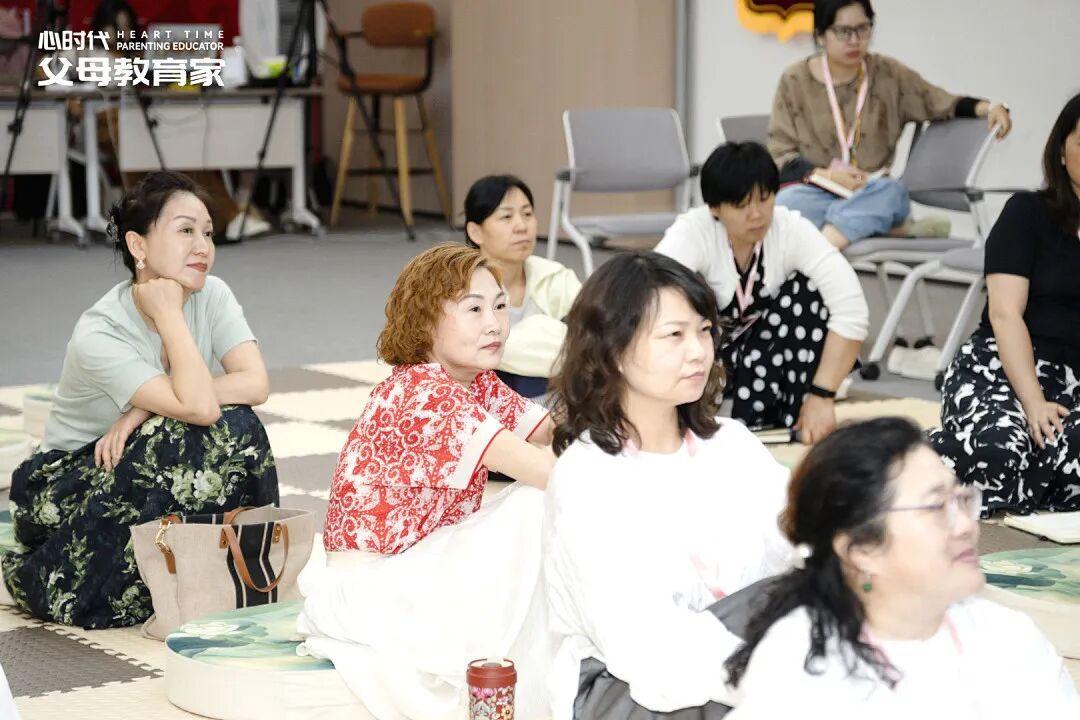 生不出男孩就一直生?文聪老师:“离婚后不提升自己,即使再相亲,大概率还会遇上同类人!”