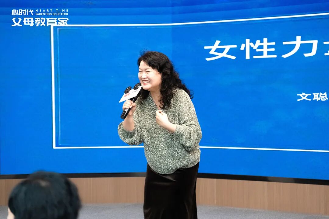 女儿反复说“害怕考试”,为什么我越安慰,她越害怕?问题出在哪儿?