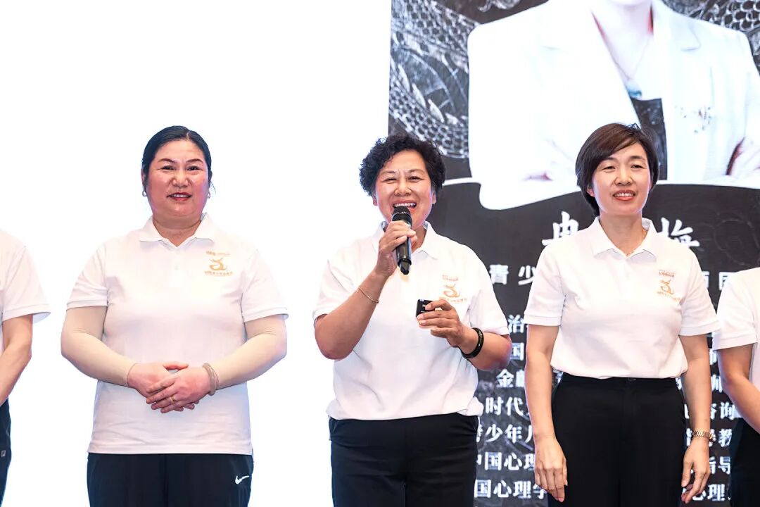 【青少年总裁班】令梅老师:“如果只把《青少年总裁班》当商业课,你就亏大了!”