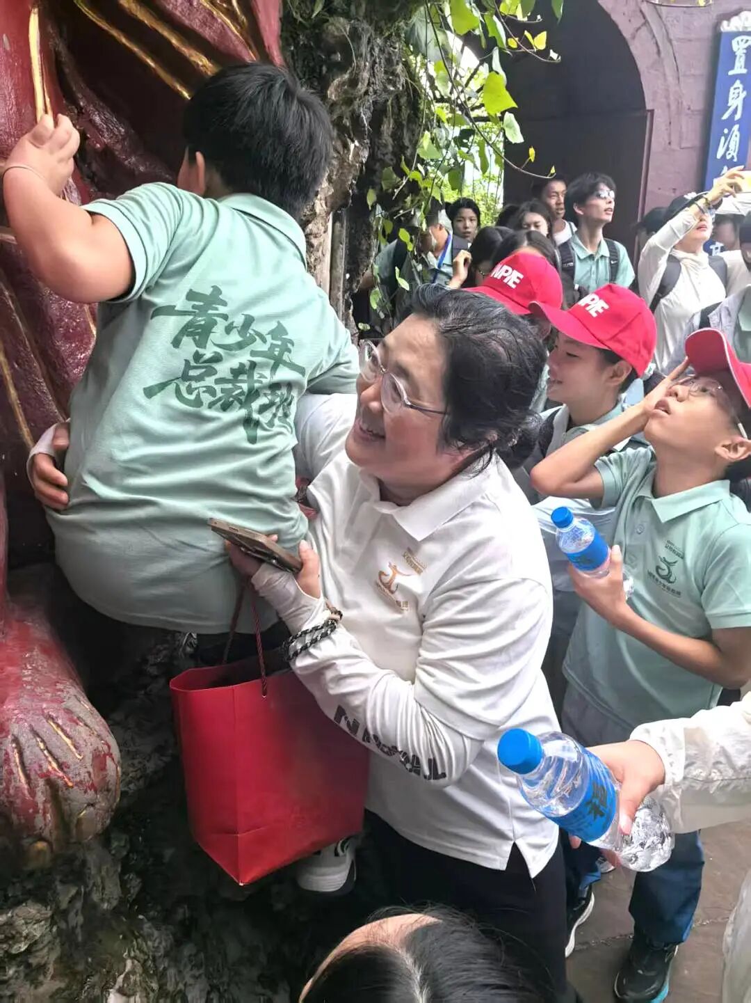 【青少年总裁班】张爱莲老师:“稳稳陪伴,就是最快的成长!”