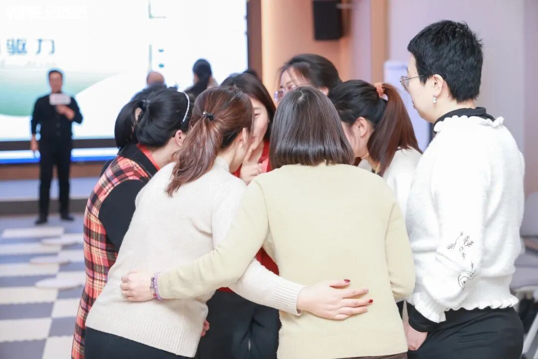 读海勇老师的文章有感——别让“商量”变成“失职”,别让“对不起”变成“表演”!