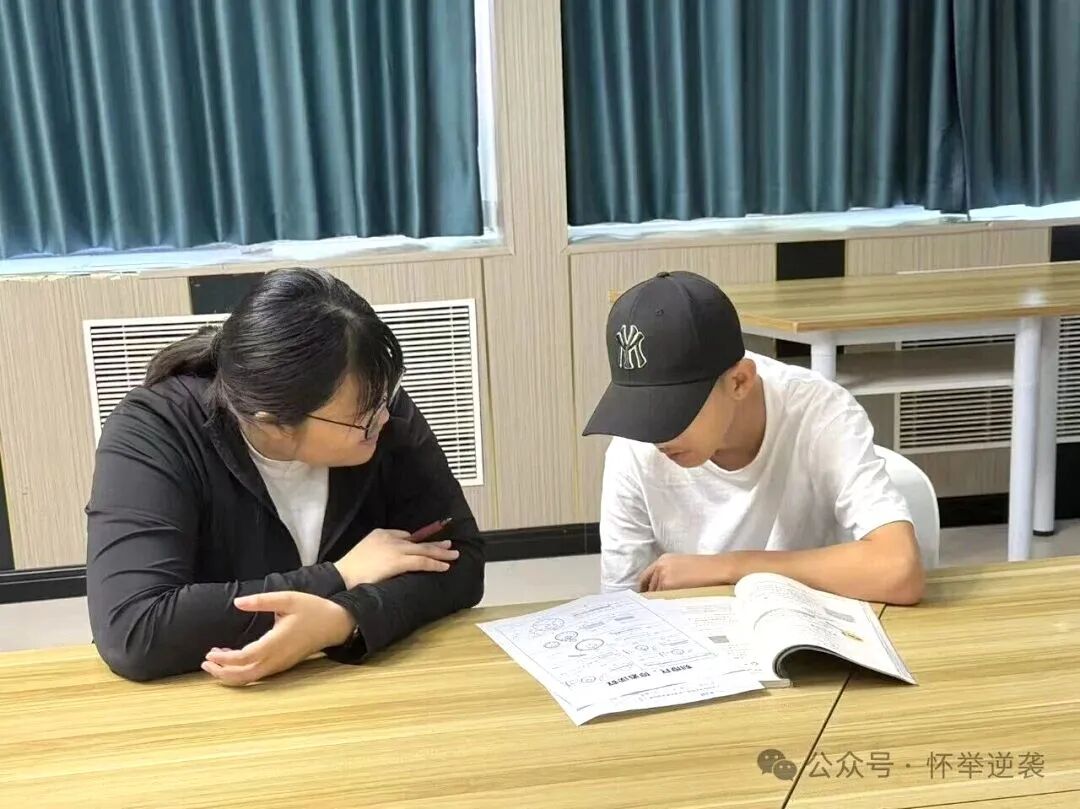 【狮子王】背单词要靠催、做题要靠盯,这个问题怎么破?看看小乔的经历,你就知道了!