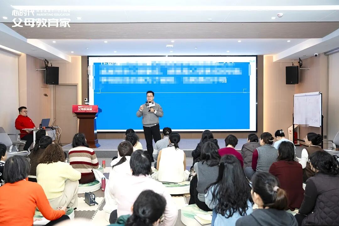 【学习军师方案班 · 中级】三轮冲突、三次对抗,手机少玩1.5小时,亲子关系不降反升?