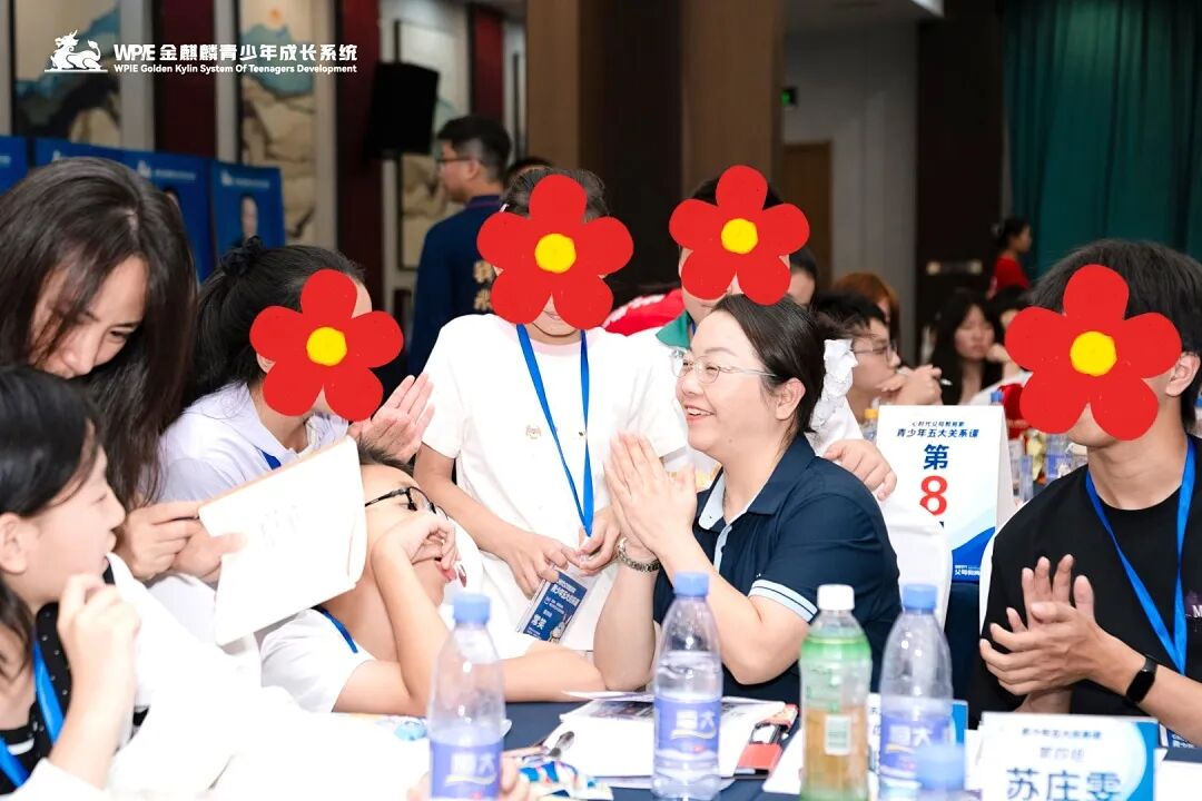 儿子3000米体测跑吐,我却只夸他坚强:直到学会王纪琼院长的“接话技术”后,我才意识到......